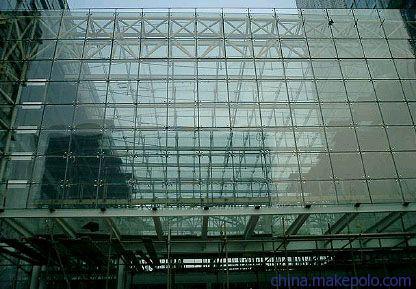 深圳市玻璃幕墙工程 明框玻璃幕墙价格 玻璃幕墙是当代的一种新型墙体